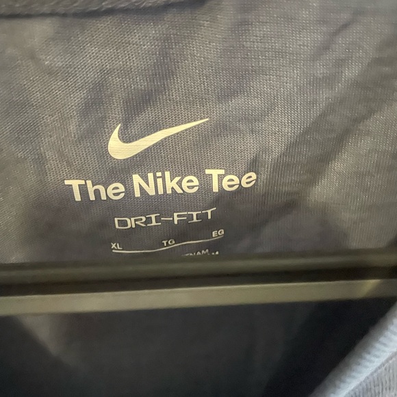 Nike blue s/s tee - Picture 2 of 2